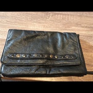 BCBG clutch